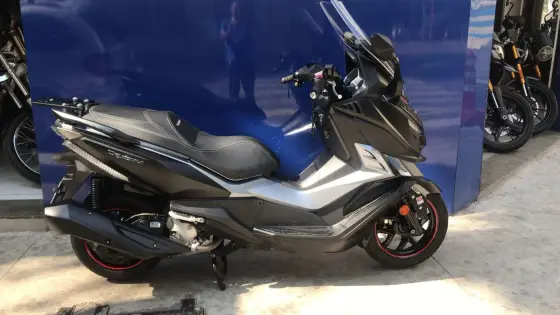 DAFRA CRUISYM 300 