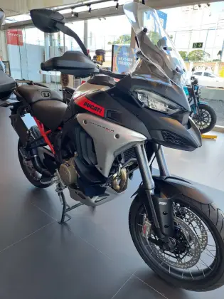 DUCATI MULTISTRADA 1200 V4 RALLY ADVENTURE DUCATI MULTISTRADA 1200 V4 RALLY ADVENTURE