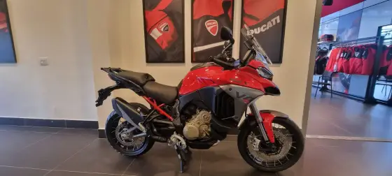 DUCATI MULTISTRADA 1200 V4 S DUCATI MULTISTRADA 1200 V4 S