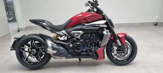 DUCATI XDIAVEL V4 DUCATI XDIAVEL V4