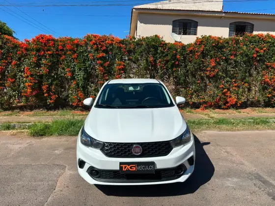FIAT ARGO 1.0 FIREFLY FLEX DRIVE MANUAL FIAT ARGO 1.0 FIREFLY FLEX DRIVE MANUAL
