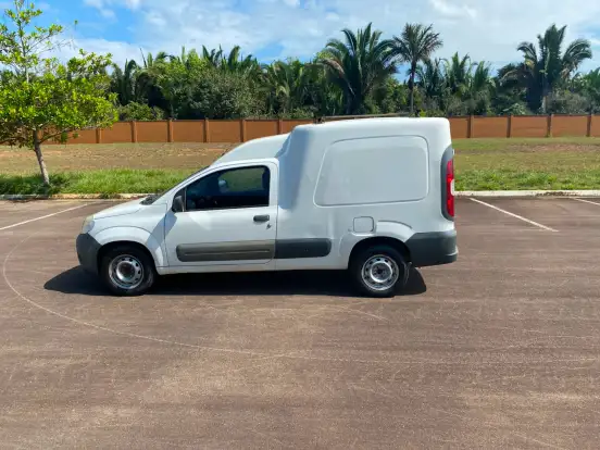 FIAT-FIORINO-1.4 MPI FURGÃO 8V FLEX 2P MANUAL FIAT-FIORINO-2014