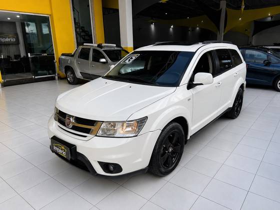 FIAT FREEMONT 2.4 PRECISION 16V GASOLINA 4P AUTOMÁTICO
