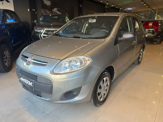 FIAT PALIO 1.0 MPI ATTRACTIVE 8V FLEX 4P MANUAL FIAT PALIO 1.0 MPI ATTRACTIVE 8V FLEX 4P MANUAL