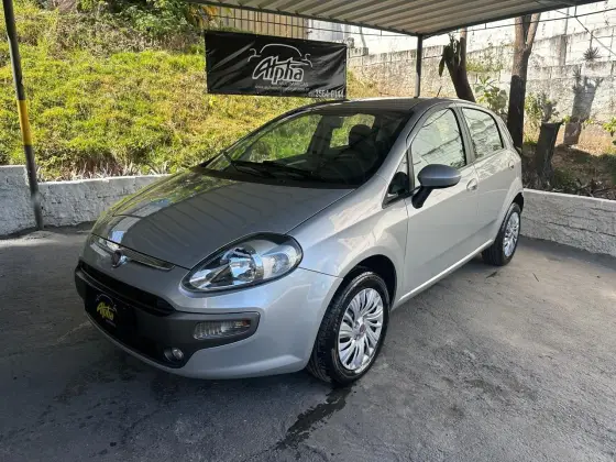 FIAT PUNTO 1.6 ESSENCE 16V FLEX 4P MANUAL FIAT PUNTO 1.6 ESSENCE 16V FLEX 4P MANUAL