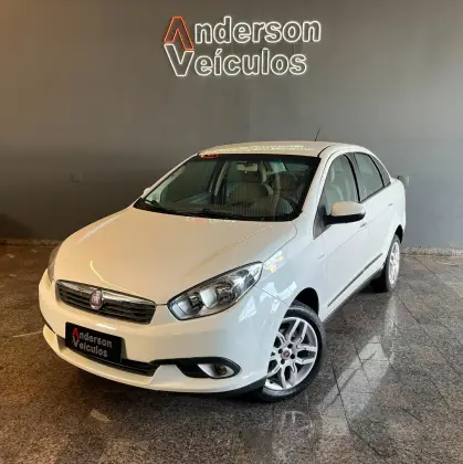 FIAT SIENA 1.6 MPI ESSENCE 16V FLEX 4P AUTOMATIZADO FIAT SIENA 1.6 MPI ESSENCE 16V FLEX 4P AUTOMATIZADO