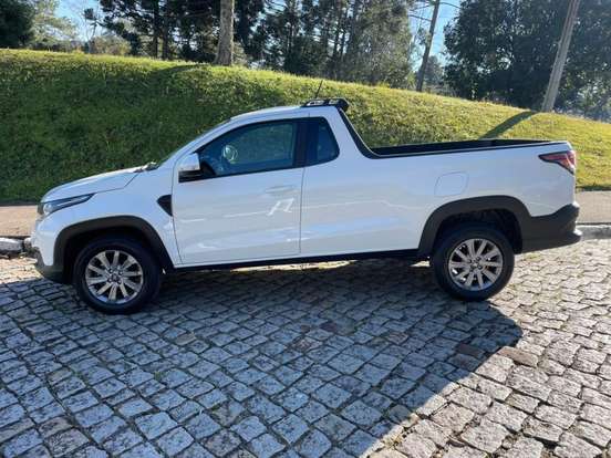 FIAT-STRADA-2021