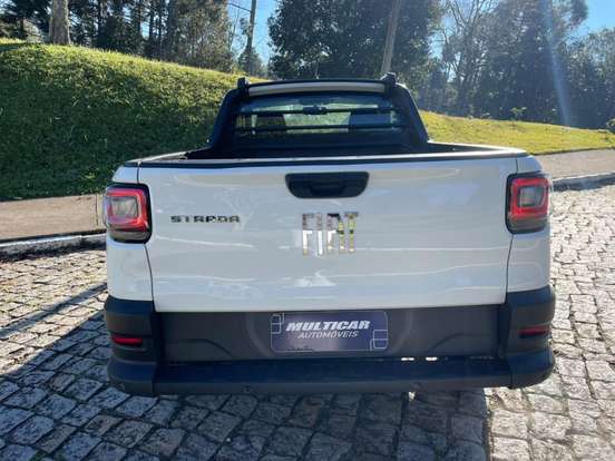 FIAT-STRADA-2021
