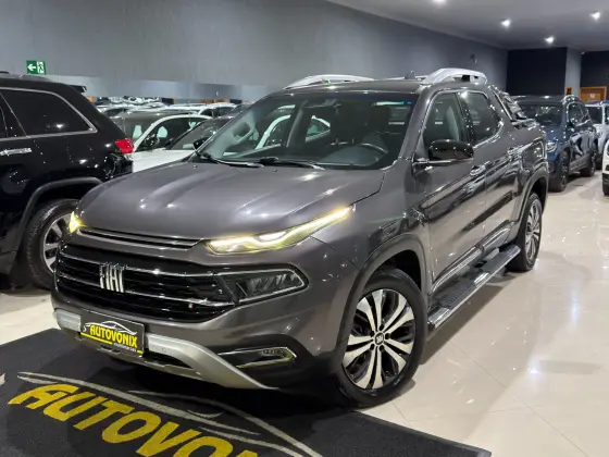 FIAT TORO 2.0 16V TURBO DIESEL VOLCANO 4WD AT9 FIAT TORO 2.0 16V TURBO DIESEL VOLCANO 4WD AT9