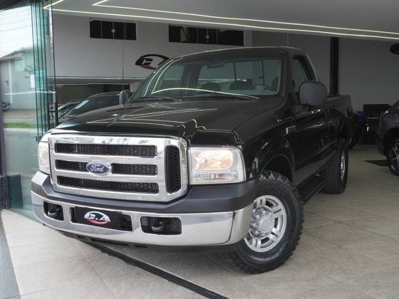FORD F-250 3.9 XLT 4X2 CS DIESEL 2P MANUAL