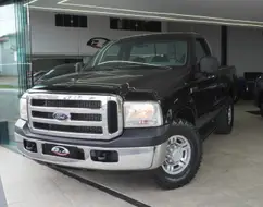 FORD F-250 3.9 XLT 4X2 CS DIESEL 2P MANUAL FORD F-250 3.9 XLT 4X2 CS DIESEL 2P MANUAL