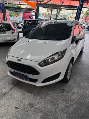 FORD FIESTA 1.5 S HATCH 16V FLEX 4P MANUAL FORD FIESTA 1.5 S HATCH 16V FLEX 4P MANUAL