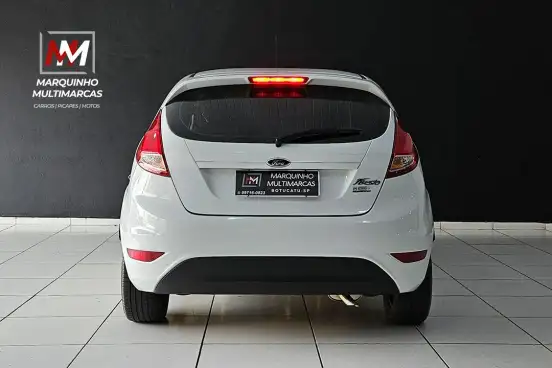 FORD-FIESTA-2016