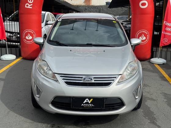 FORD FIESTA 1.6 SE SEDAN 16V FLEX 4P MANUAL