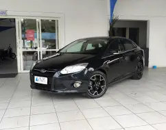 FORD FOCUS 2.0 TITANIUM SEDAN 16V FLEX 4P POWERSHIFT FORD FOCUS 2.0 TITANIUM SEDAN 16V FLEX 4P POWERSHIFT