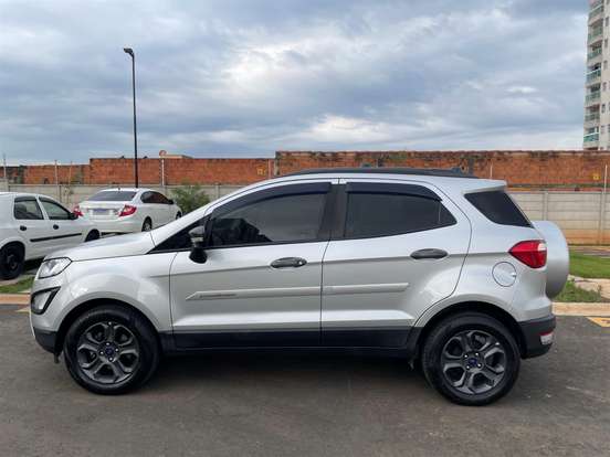 FORD-ECOSPORT-2017