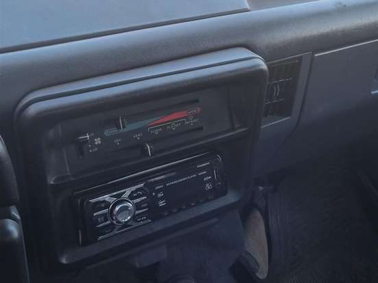 FORD-F-1000-3.9 CD DIESEL 2P MANUAL FORD-F-1000-1995