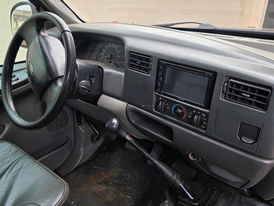 FORD-F-250-4.2 XLT 4X2 CS TURBO DIESEL 2P MANUAL FORD-F-250-2001