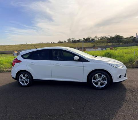 FORD FOCUS 1.6 S 16V FLEX 4P POWERSHIFT