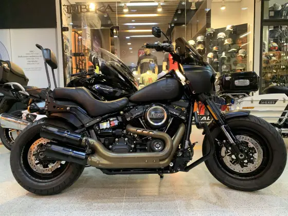 HARLEY-DAVIDSON SOFTAIL FAT BOB 107 HARLEY-DAVIDSON SOFTAIL FAT BOB 107