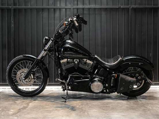 HARLEY-DAVIDSON-SOFTAIL BLACKLINE HARLEY-DAVIDSON-SOFTAIL BLACKLINE-2012