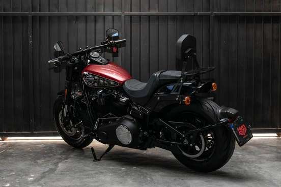 HARLEY-DAVIDSON-SOFTAIL FAT BOB 107-2017