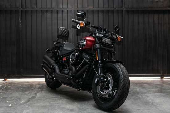 HARLEY-DAVIDSON-SOFTAIL FAT BOB 107-2017