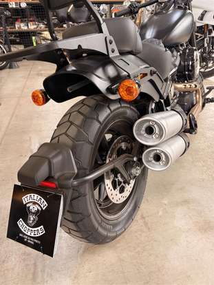 HARLEY-DAVIDSON-SOFTAIL FAT BOB 107-2018
