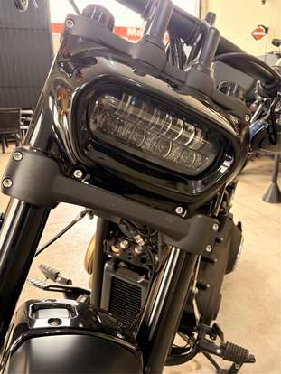 HARLEY-DAVIDSON-SOFTAIL FAT BOB 107-2018