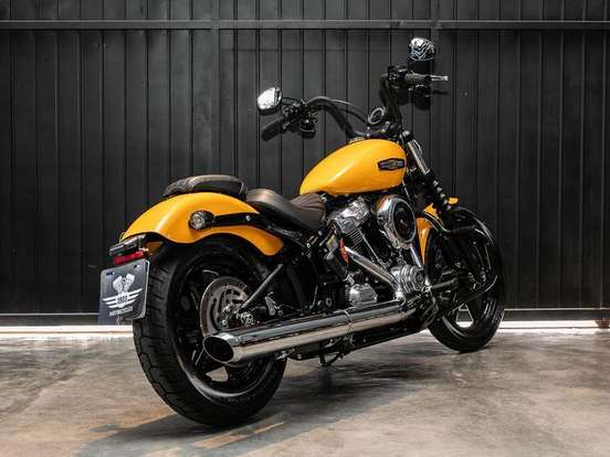 HARLEY-DAVIDSON-STREET BOB HARLEY-DAVIDSON-STREET BOB-2025
