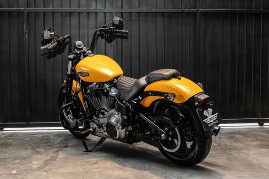 HARLEY-DAVIDSON-STREET BOB-2025
