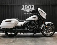 HARLEY-DAVIDSON STREET GLIDE HARLEY-DAVIDSON STREET GLIDE