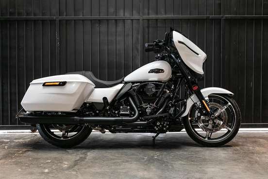 HARLEY-DAVIDSON-STREET GLIDE-2024