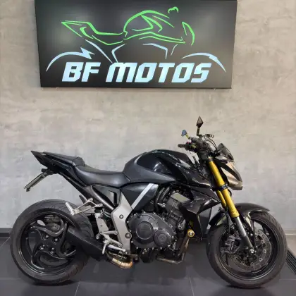 HONDA CB 1000R 