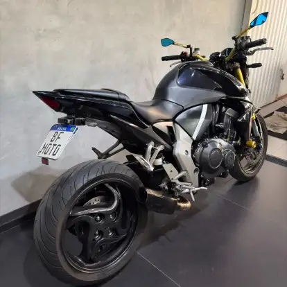 HONDA-CB 1000R-2013