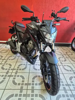 HONDA CB 300F TWISTER CBS HONDA CB 300F TWISTER CBS