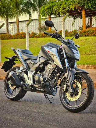 HONDA CB 300F TWISTER CBS HONDA CB 300F TWISTER CBS