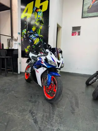 HONDA CBR 600RR 