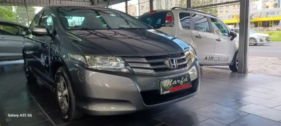 HONDA CITY 1.5 LX 16V FLEX 4P AUTOMÁTICO HONDA CITY 1.5 LX 16V FLEX 4P AUTOMÁTICO