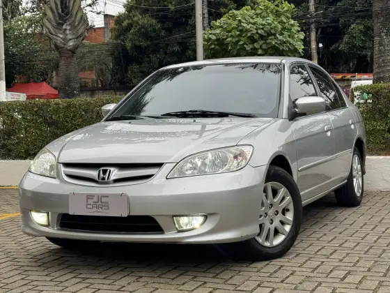 HONDA CIVIC 1.7 LXL 16V GASOLINA 4P AUTOMÁTICO HONDA CIVIC 1.7 LXL 16V GASOLINA 4P AUTOMÁTICO