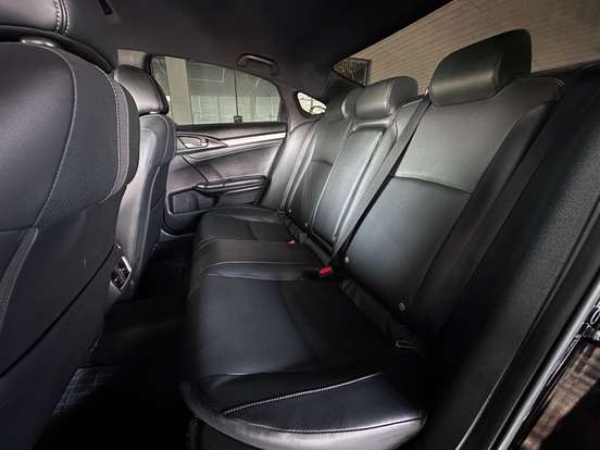 HONDA-CIVIC-2019