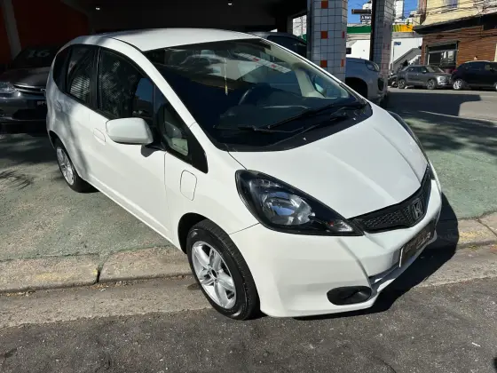HONDA FIT 1.4 CX 16V FLEX 4P AUTOMÁTICO HONDA FIT 1.4 CX 16V FLEX 4P AUTOMÁTICO