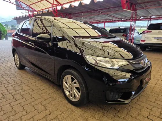 HONDA FIT 1.5 LX 16V FLEX 4P AUTOMÁTICO HONDA FIT 1.5 LX 16V FLEX 4P AUTOMÁTICO