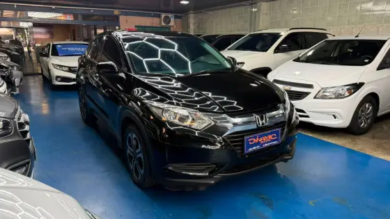 HONDA HR-V 1.8 16V FLEX LX 4P AUTOMÁTICO HONDA HR-V 1.8 16V FLEX LX 4P AUTOMÁTICO