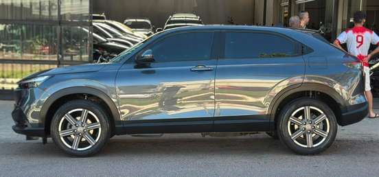 HONDA-HR-V-2023