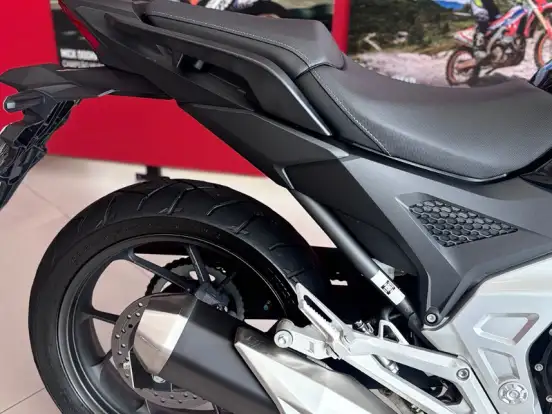 HONDA-NC 750X HONDA-NC 750X-2015
