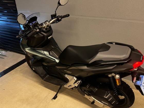 HONDA ADV 