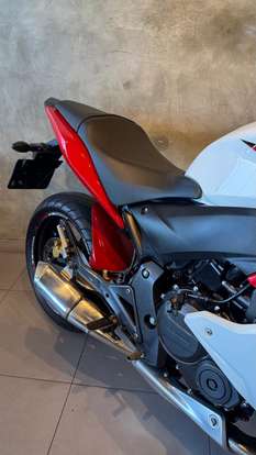 HONDA-CBR 600F-2013