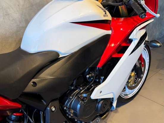 HONDA-CBR 600F HONDA-CBR 600F-2013