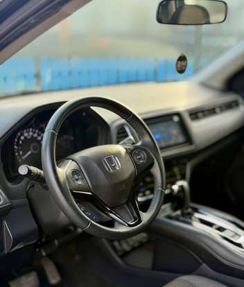 HONDA-HR-V-2021